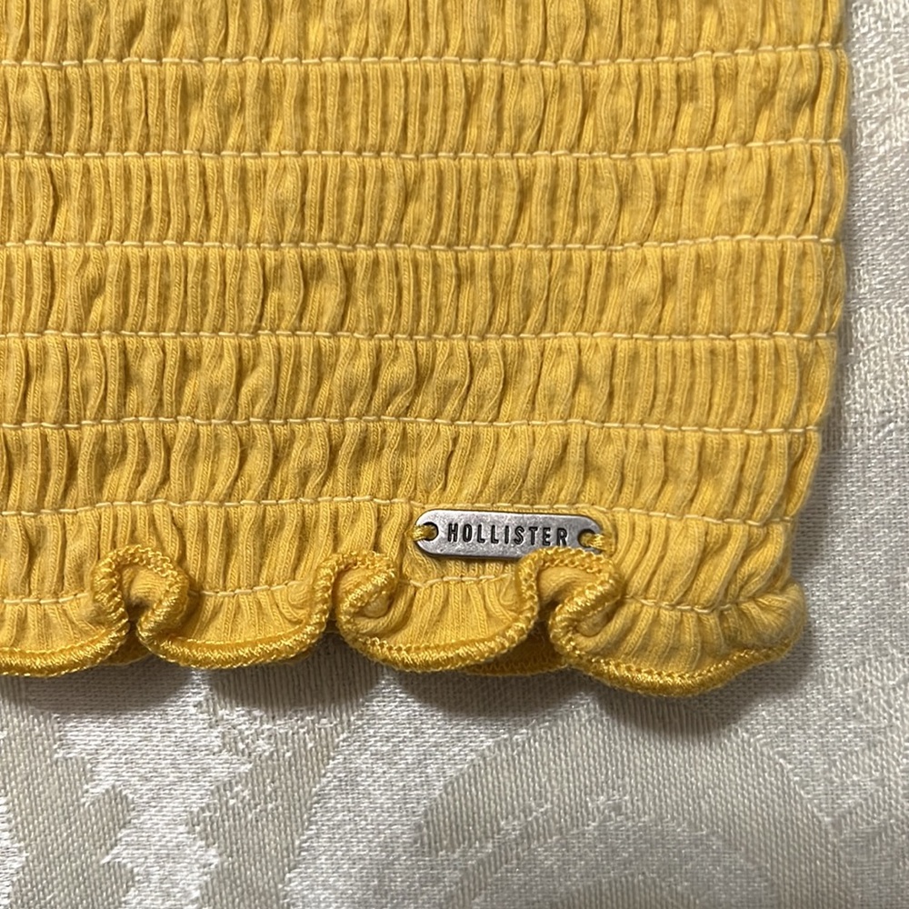 Yellow ruched crop top from Hollister - Picture 2 of 5
